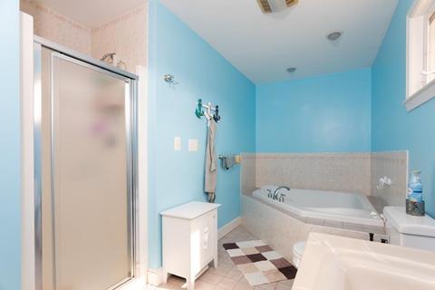 52 Appleton St, Saugus, MA 01906 photo 29