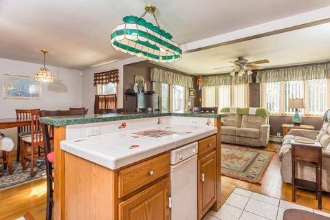 52 Appleton St, Saugus, MA 01906 photo 11