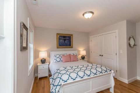 4 Dohertys Ln, Stoneham, MA 02180 photo 27