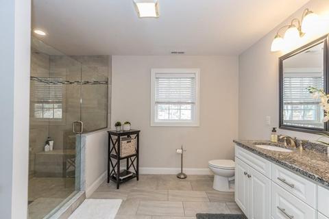 4 Dohertys Ln, Stoneham, MA 02180 photo 24