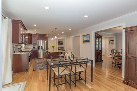 4 Dohertys Ln, Stoneham, MA 02180 photo 11