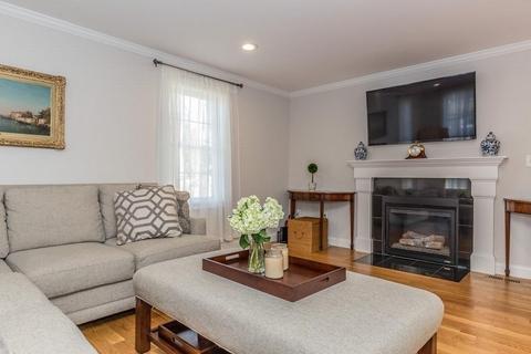4 Dohertys Ln, Stoneham, MA 02180 photo 19