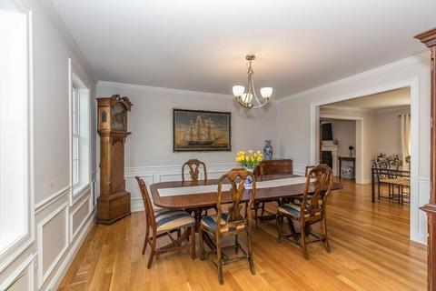 4 Dohertys Ln, Stoneham, MA 02180 photo 14