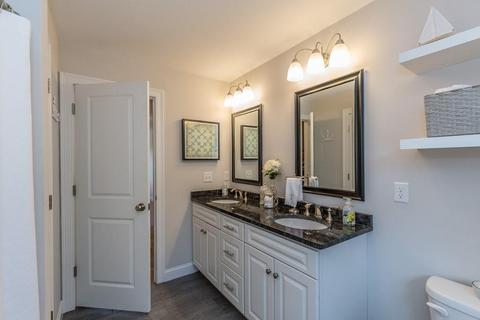 4 Dohertys Ln, Stoneham, MA 02180 photo 30