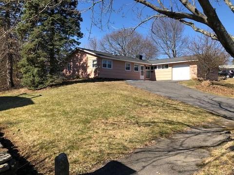 12 Wellesley Rd, Beverly, MA 01915 photo 2