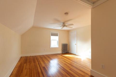 22 Gordon St, Worcester, MA 01604 photo 24