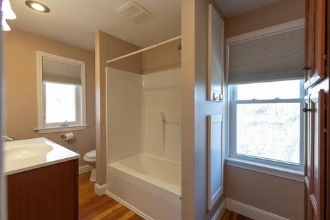 22 Gordon St, Worcester, MA 01604 photo 20