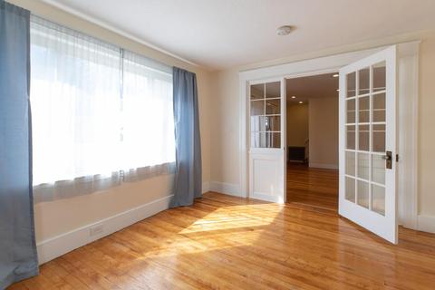 22 Gordon St, Worcester, MA 01604 photo 8