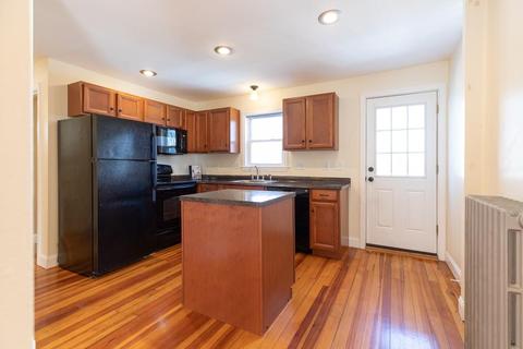 22 Gordon St, Worcester, MA 01604 photo 9