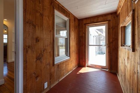 22 Gordon St, Worcester, MA 01604 photo 3