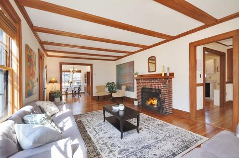 10 Cedar Ave, Arlington, MA 02476 photo 2
