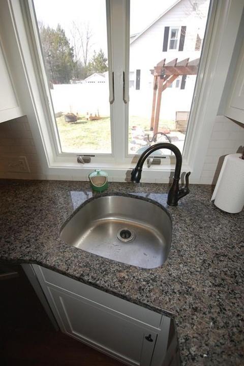 94 Holyoke St, Easthampton, MA 01027 photo 13