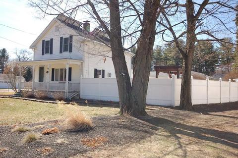 94 Holyoke St, Easthampton, MA 01027 photo 2