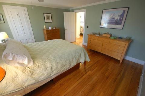 94 Holyoke St, Easthampton, MA 01027 photo 26