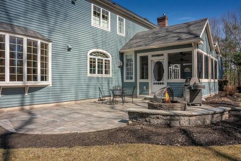 9 Shadow Ln, Andover, MA 01810 photo 3