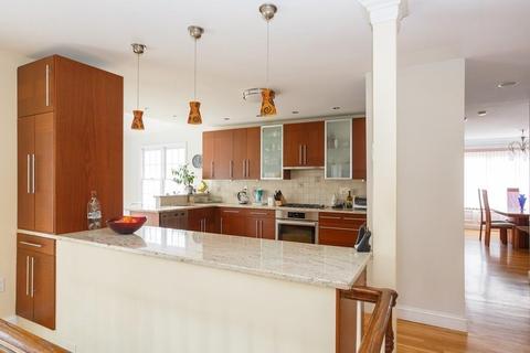 886 Central Ave, Needham, MA 02492 photo 12