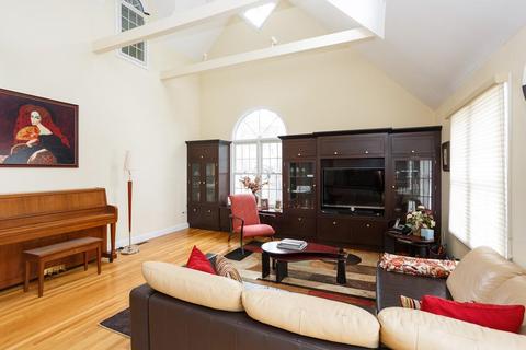886 Central Ave, Needham, MA 02492 photo 14