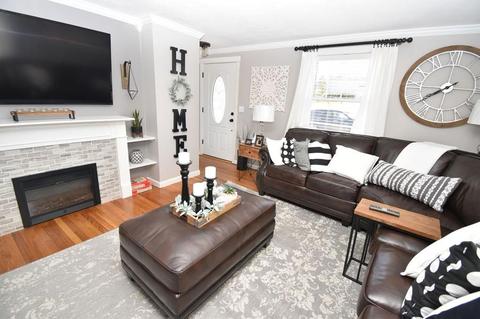 186 Louis Rd, Springfield, MA 01118 photo 3
