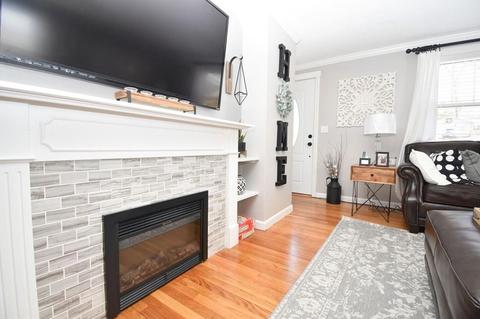 186 Louis Rd, Springfield, MA 01118 photo 5