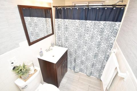 186 Louis Rd, Springfield, MA 01118 photo 11
