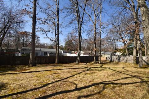 186 Louis Rd, Springfield, MA 01118 photo 19