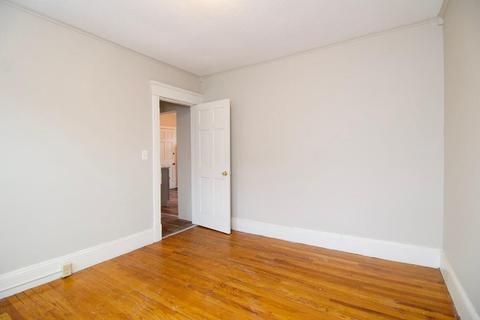 162 Commonwealth Ave, Springfield, MA 01108 photo 28