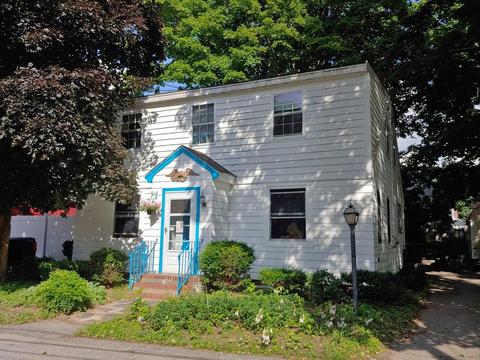 16 Middle St, Georgetown, MA 01833 photo 2