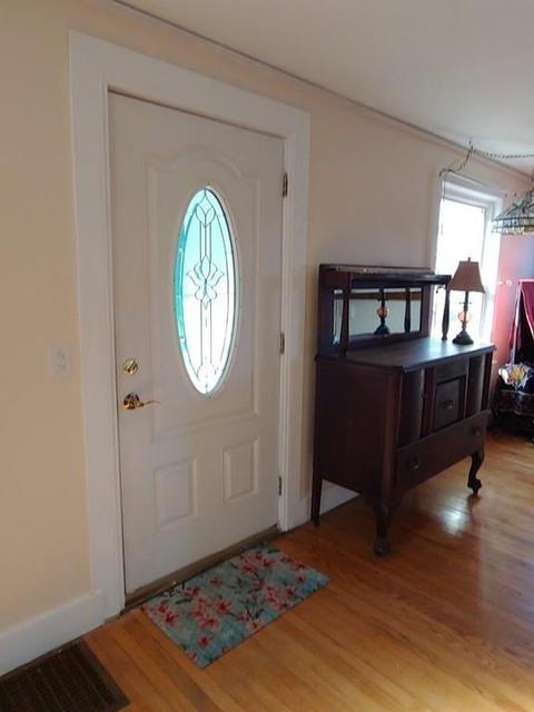 16 Middle St, Georgetown, MA 01833 photo 9