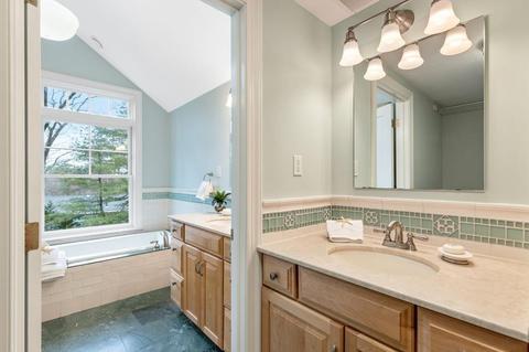 64 Baskin Rd, Lexington, MA 02421 photo 17