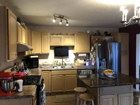 7 Bradley Ct, Fall River, MA 02720 photo 2