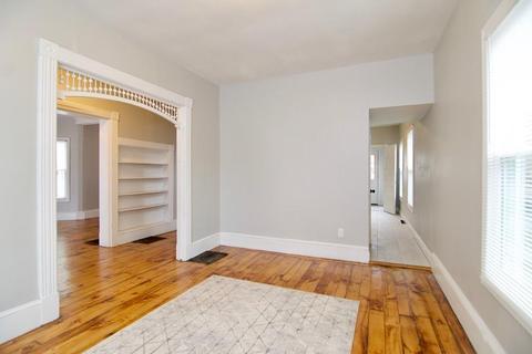 1604 Dwight St, Springfield, MA 01107 photo 17