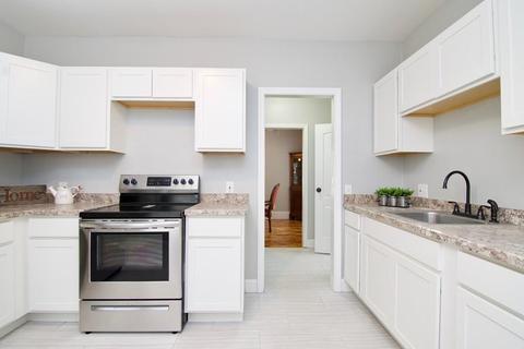1604 Dwight St, Springfield, MA 01107 photo 3