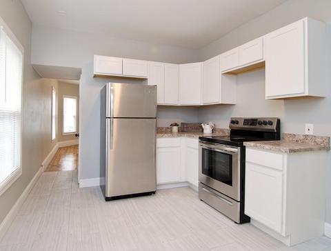 1604 Dwight St, Springfield, MA 01107 photo 4