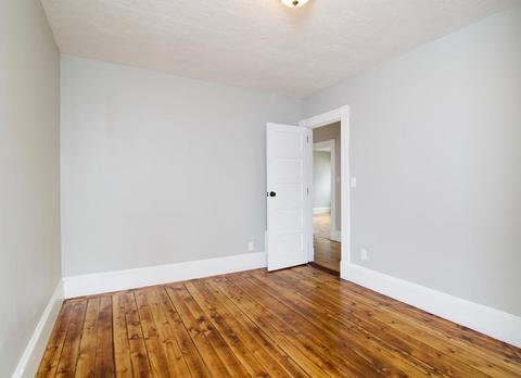 1604 Dwight St, Springfield, MA 01107 photo 25