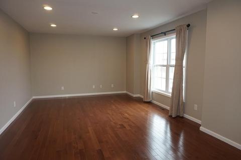 775 Winter St, Framingham, MA 01702 photo 4