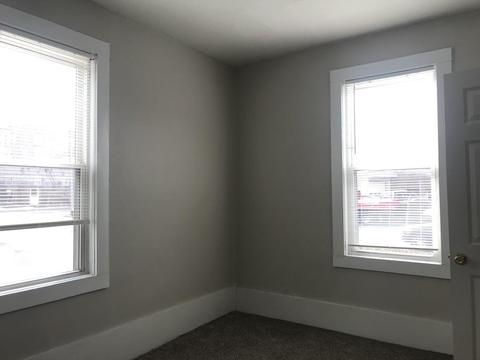 59 West St, Chicopee, MA 01013 photo 9