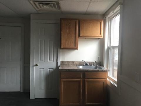 59 West St, Chicopee, MA 01013 photo 11