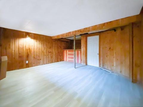 44 Curve St, Springfield, MA 01104 photo 24