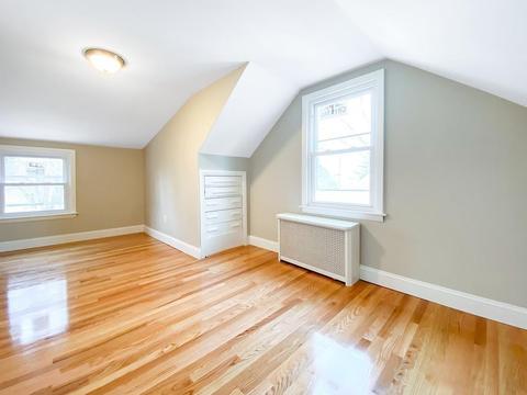 44 Curve St, Springfield, MA 01104 photo 16