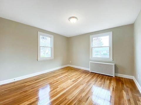 44 Curve St, Springfield, MA 01104 photo 14