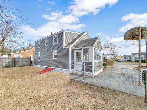 44 Curve St, Springfield, MA 01104 photo 26
