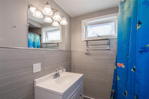 16 E Pleasant St, Lawrence, MA 01841 photo 28