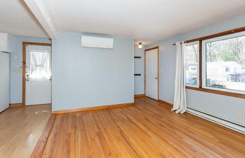 15 Beyer Dr, Easthampton, MA 01027 photo 12