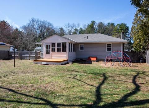 15 Beyer Dr, Easthampton, MA 01027 photo 9