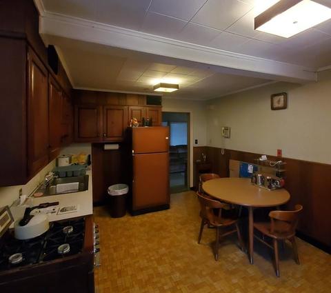 41 Gladstone St, Springfield, MA 01109 photo 5