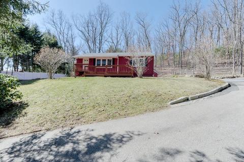 10 Pleasant Ter, Ware, MA 01082 photo 3