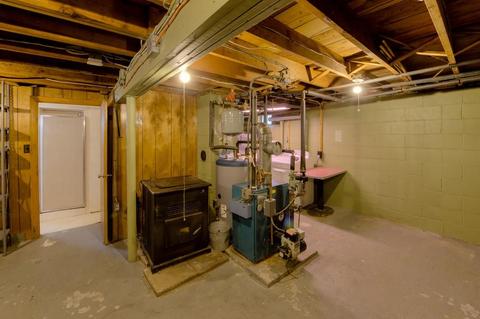 10 Pleasant Ter, Ware, MA 01082 photo 26