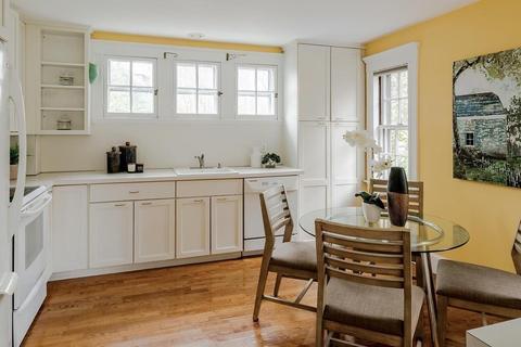 26 Downing Rd, Brookline, MA 02445 photo 6