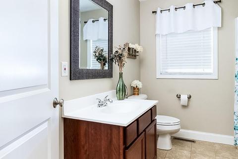 315 Neptune St, Fall River, MA 02721 photo 11
