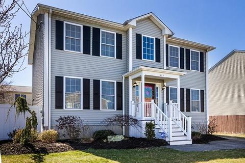 315 Neptune St, Fall River, MA 02721 photo 1